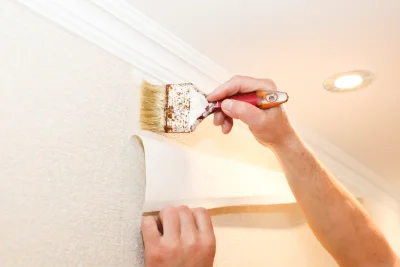 Pose de papier peint à Estourmel — revêtements muraux et toiles de verre